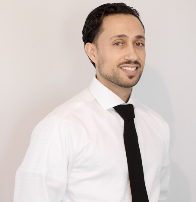 Agent Photo