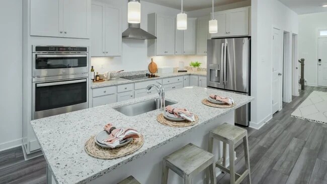 1267 Red Clover Ln, Ranson, WV 25438 - photo 2