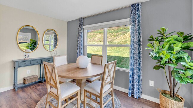 7042 Randleman Dr, Knoxville, TN 37918 - photo 6