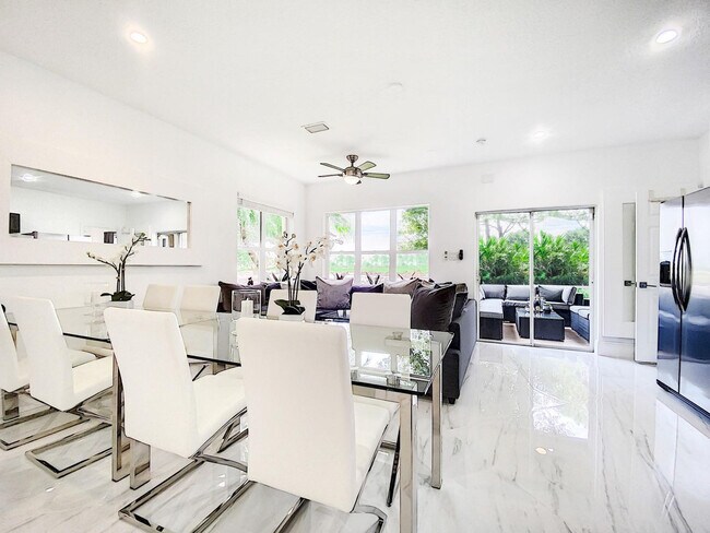 1916 Perfect Dr unit ID1291322P, Port Saint Lucie, FL 34986 - photo 4