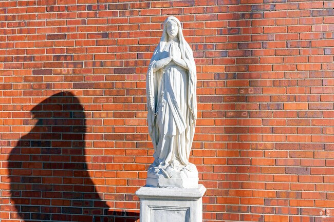 Wellspring Catholic Academy of St. Bernadette has 136 students.
