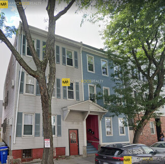 195 Maverick St Unit 2, Boston, MA 02128