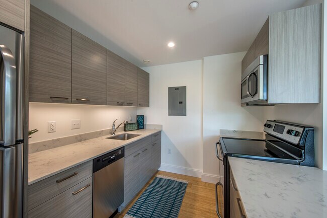 69 Ashford St unit 107, Allston, MA 02134 - photo 6