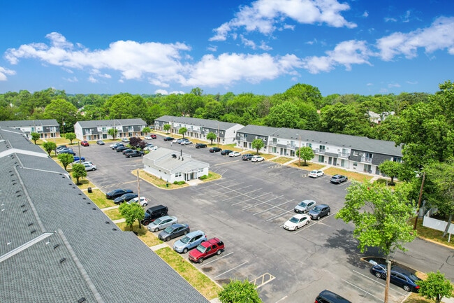 Regency Court 752 S East Ave Vineland NJ Homes com Regency Court 752 S East Ave Vineland NJ Homes com
