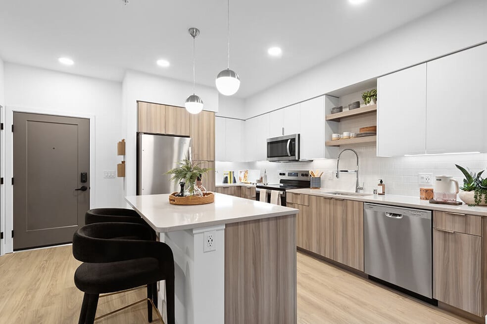 The Brynn Apartments, Kirkland, WA 98034 - photo 1