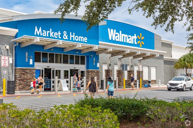 Walmart in Beverly Hills helps service the community with home goods.
