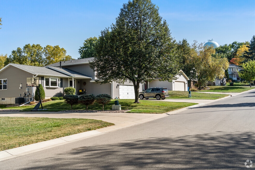 NH_Apple HIll_552610_120524