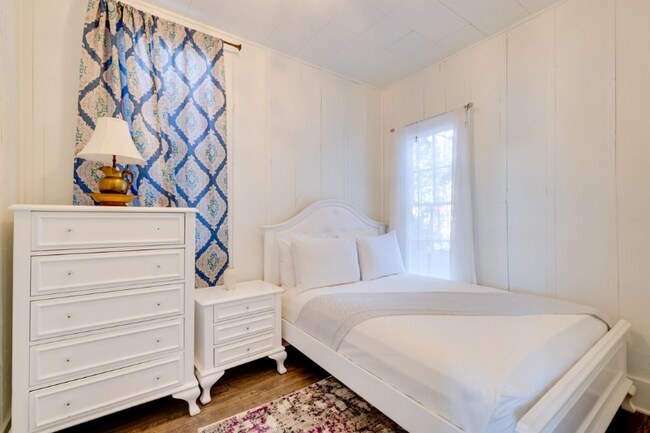 414 S Holladay Dr, Seaside, OR 97138 - photo 5