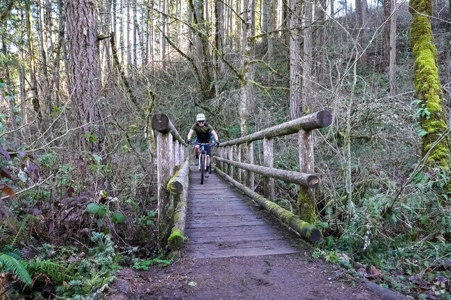 The Amazon Headwaters Trail in Southeast Eugene is bike friendly.
