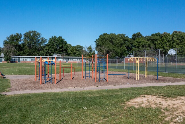 Battle Grove ES Playground
