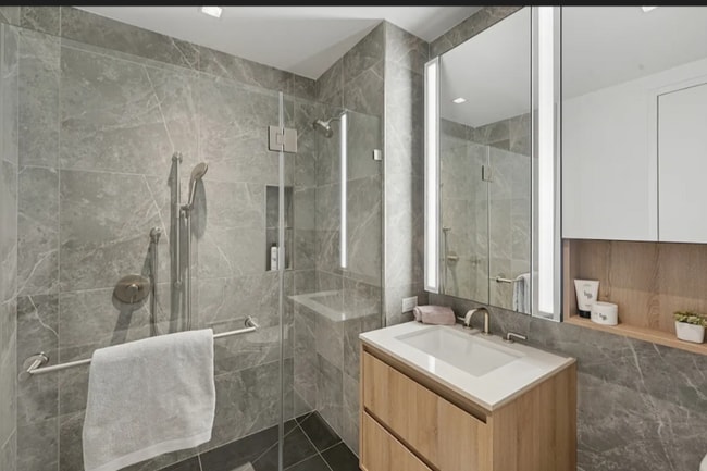 W 43rd St 9th Ave unit 2, New York, NY 10036 - photo 3