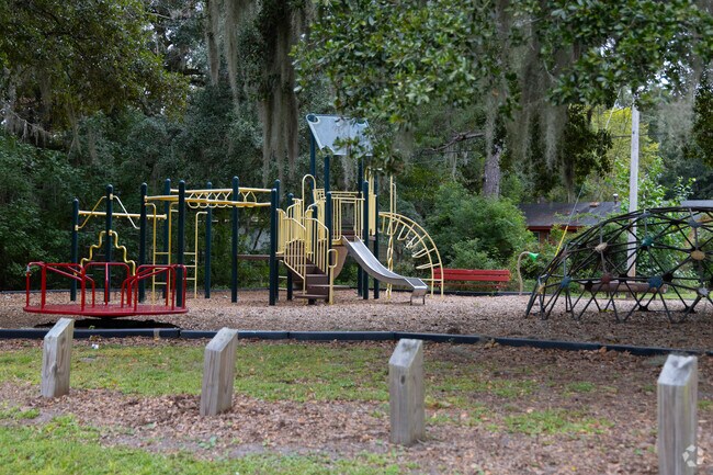 Barjan Terrace Park features a playground.