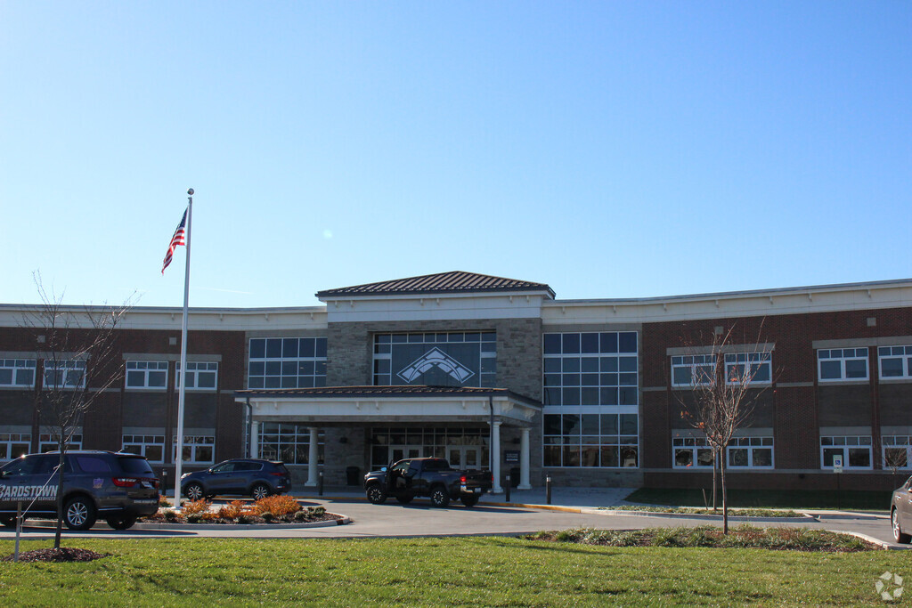 Bardstown Alternative School provides education in 
Nelson County.