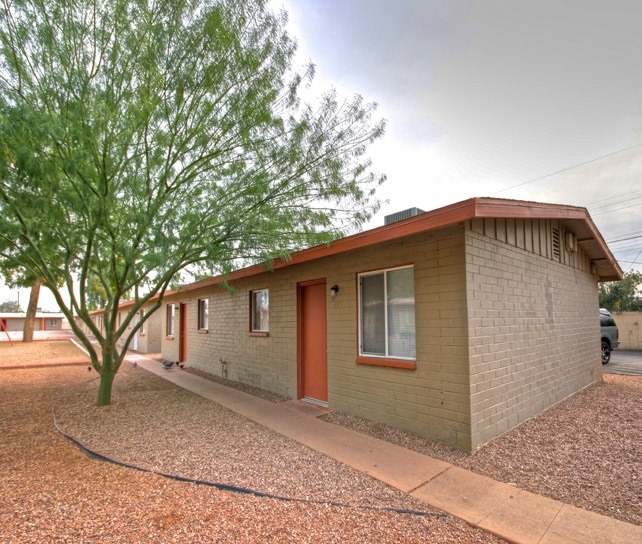 Gran Jardin Apartments