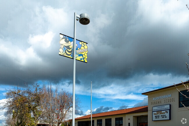 Panama Elementary is the home of the Yellow Jackets.