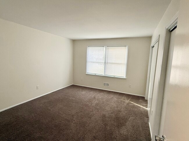 285 S Lincoln Ave unit 3A, Middlesex, NJ 08846 - photo 7
