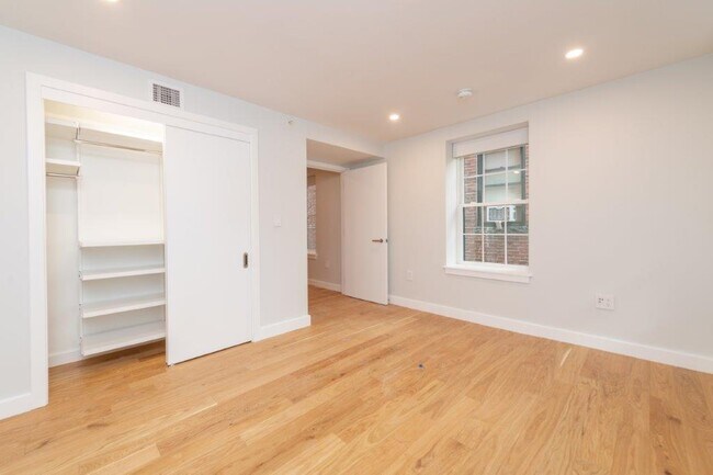 24 Fleet St unit 5, Boston, MA 02113 - photo 5