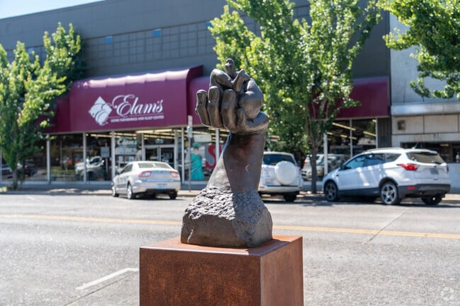 Explore unique art and shopping near Saint Helens' vibrant downtown area.