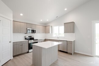 3806 W Tribute St, Meridian, ID 83642