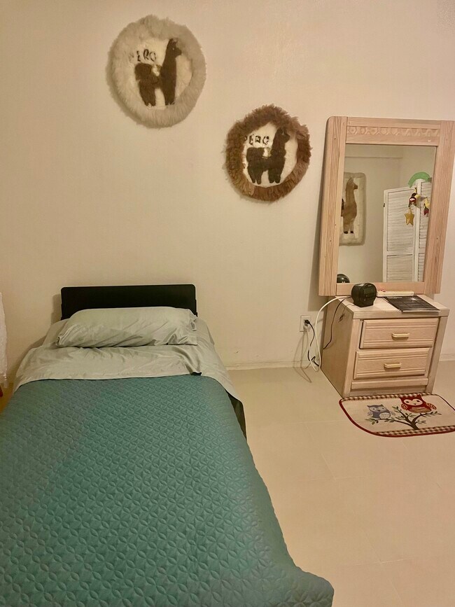 351 E Thomas Rd unit D203, Phoenix, AZ 85012 - photo 2