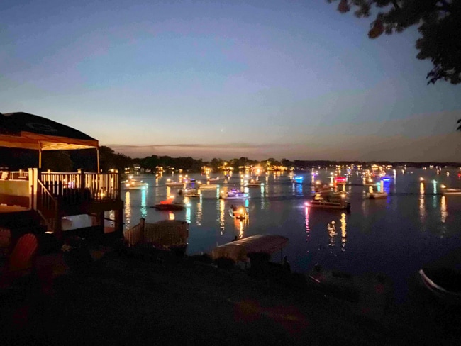 N53w34396-W34396 Rd Q unit N53 W34396, Okauchee Lake, WI 53069 - photo 2