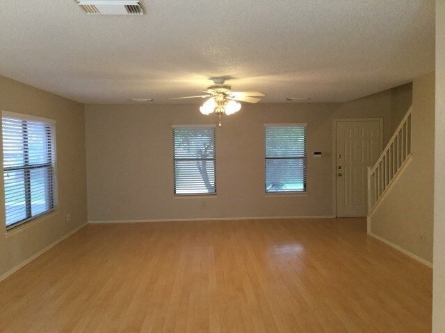 6906 Congressional Blvd, San Antonio, TX 78244 - photo 6