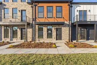 1365 Queenie Johns Dr, Murfreesboro, TN 37128