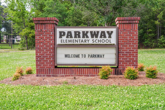 Parkway Elementary School in Tupelo focuses on early childhood education, serving kindergarten through 2nd grade students in a nurturing environment.