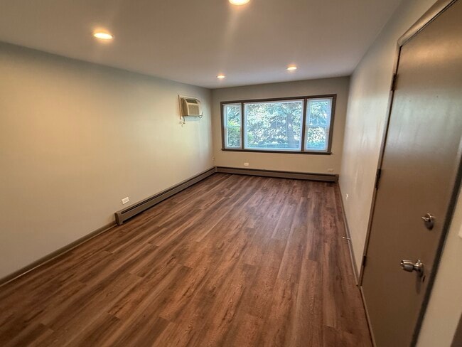 4605 Maple Ave unit 4, Brookfield, IL 60513 - photo 4