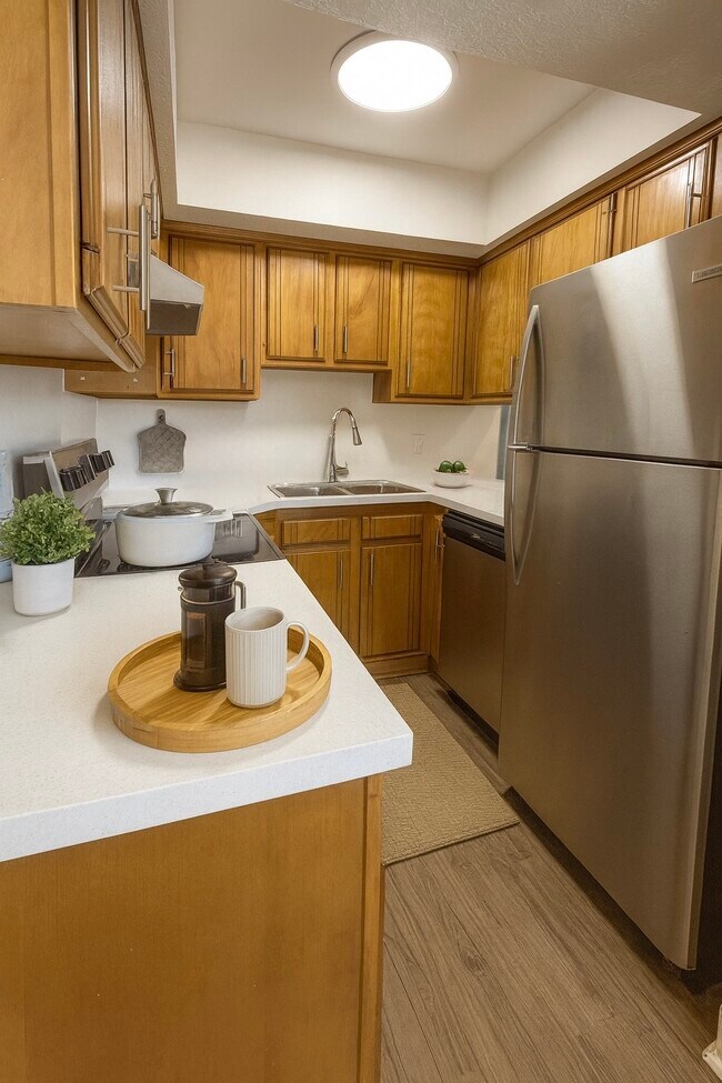 Summer Garden, Bountiful, UT 84010 - photo 2