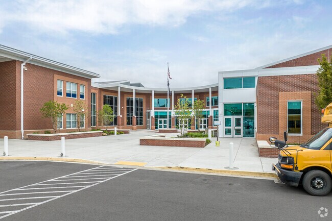 Athey Creek Middle School earns an A- on Niche.