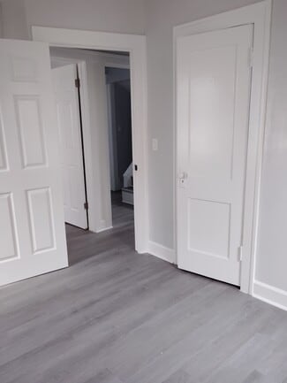 2215 Hood Ave, Cleveland, OH 44109