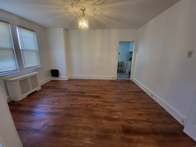 6643 Chew Ave unit 2nd Floor Apt., Philadelphia, PA 19119 - photo 5