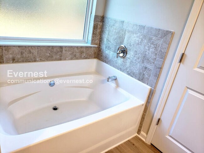 1484 Arbor Pl Dr, Morrow, GA 30260 - photo 7