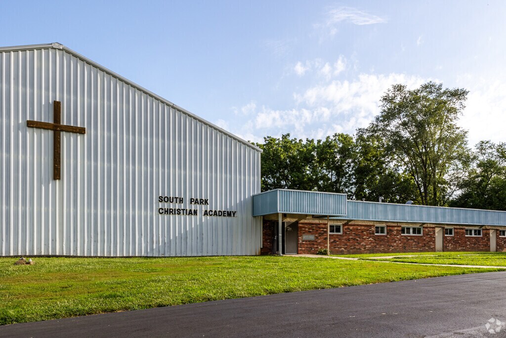 South Park Christian Academy is a private school located in Saint Joseph, MO.
