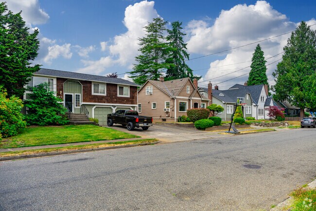 You find craftsman and cape cod homes mixed together in Central Tacoma.