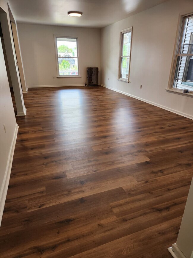 312 N Irving Ave, Scranton, PA 18510 - photo 7