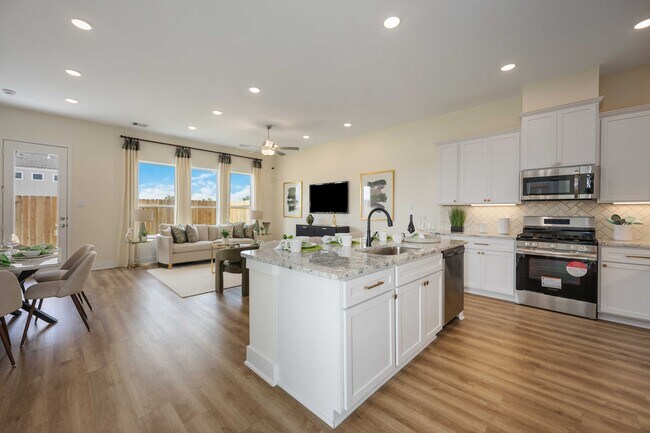 3006 La Rambla Dr, Houston, TX 77047 - photo 2