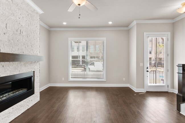 5555 State Bridge Rd unit 36473319, Alpharetta, GA 30022 - photo 2