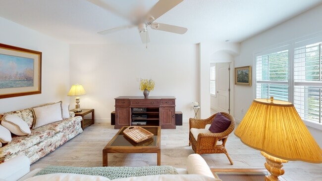 5949 Buttonwood Square, Vero Beach, FL 32966 - photo 2