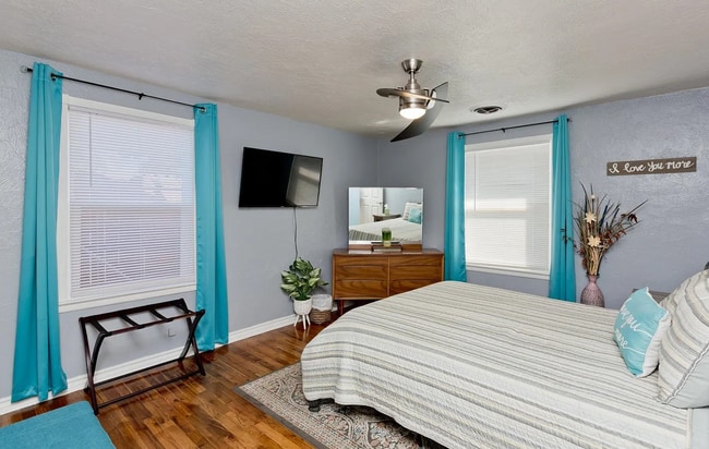 6416 Range Overlook Heights, Colorado Springs, CO 80922 - photo 5