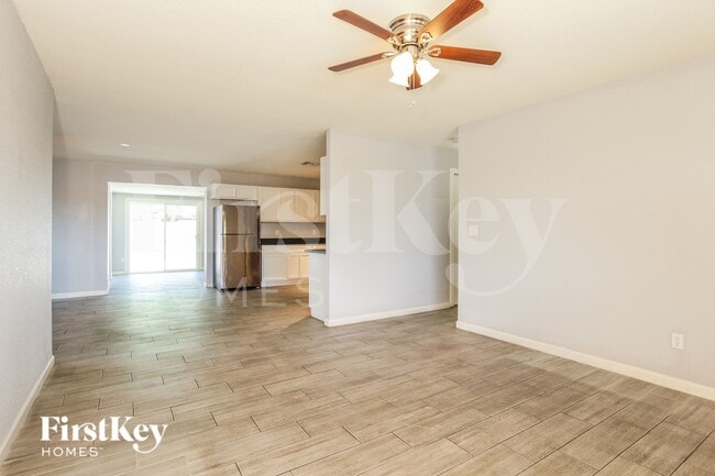 3634 W Alice Ave, Phoenix, AZ 85051 - photo 3