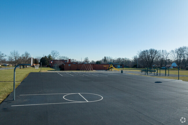 Englewood Hills Elementary School is for students in grades 2-6.