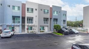 2555 NE 193rd St, Miami, FL 33180