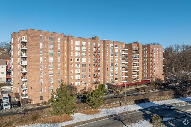 You will find clusters of apartment buildings in some areas of McLean Heights.