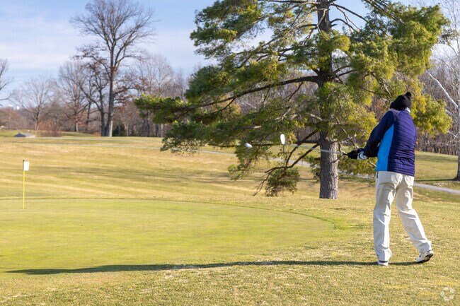 Valley View Golf Course is located in Floyds Knobs.