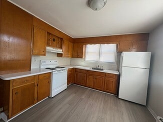 1463 Dixwell Ave Unit 1, Hamden, CT 06514