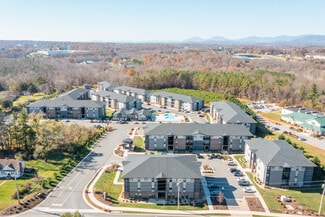 1125 Old Graves Mill Rd, Lynchburg, VA 24502