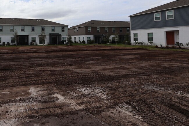 4727 Campsite Loop, Orlando, FL 32824 - photo 5