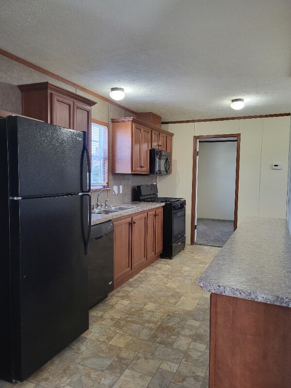 1874 Armstrong Blvd, Milford, MI 48381 - photo 3